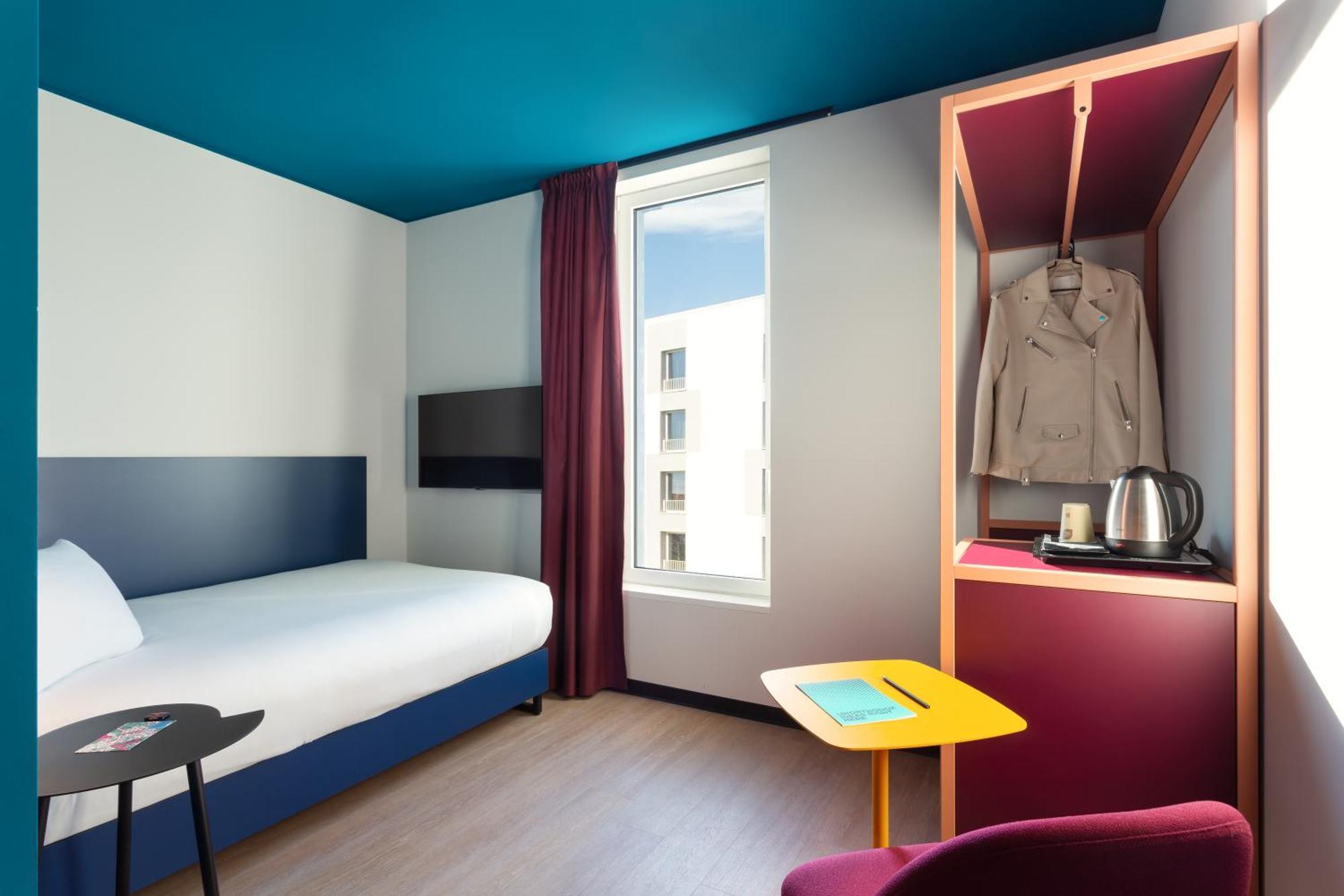 Cx Milan Nom Hostel Luaran gambar