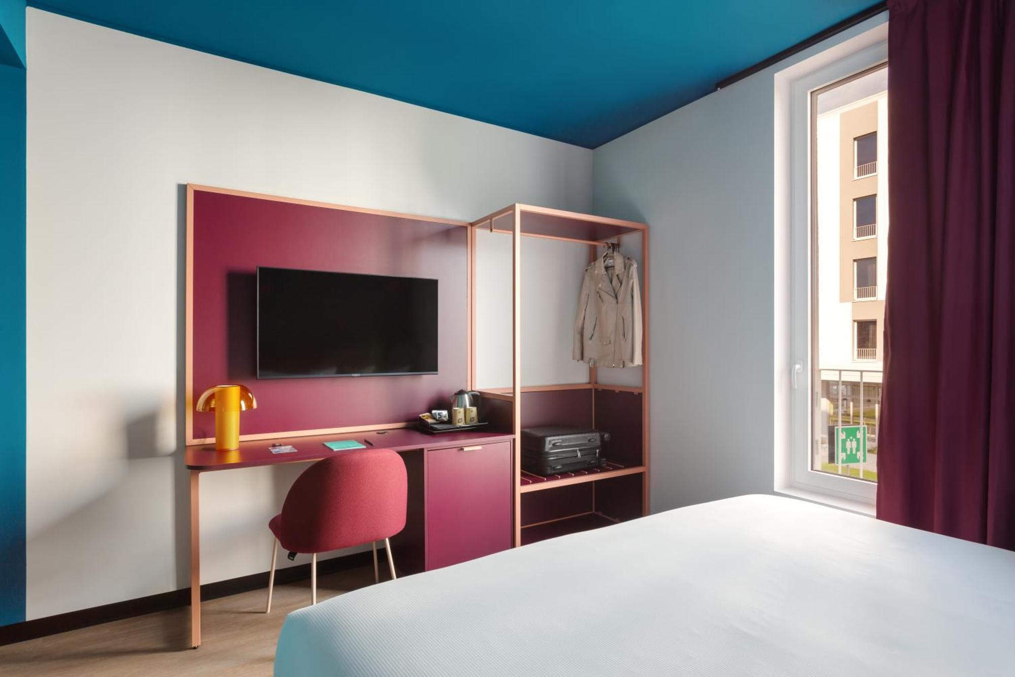 Cx Milan Nom Hostel Luaran gambar