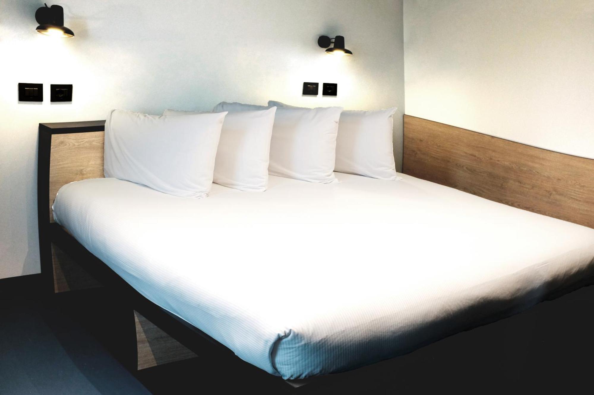 Cx Milan Nom Hostel Luaran gambar